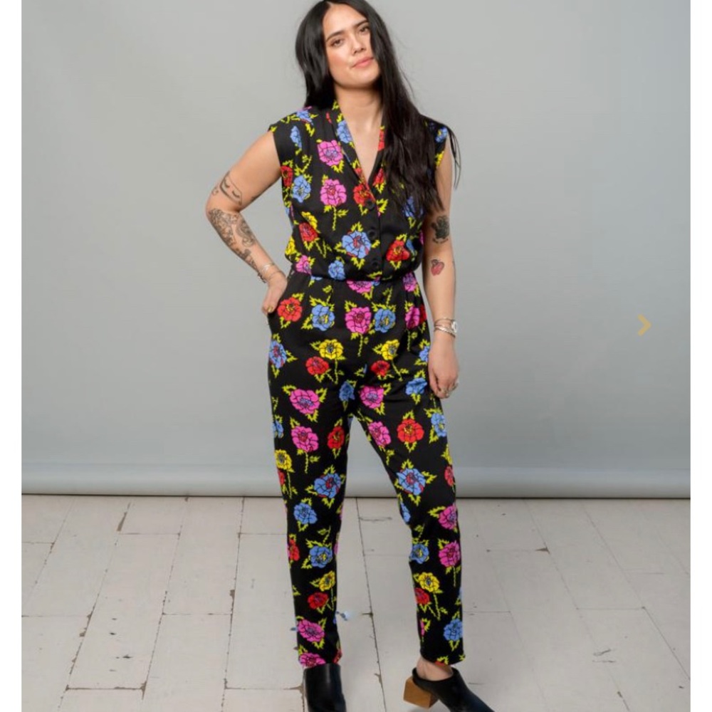 Nooworks FUN Magic Suit Onesie in Roses print NWT